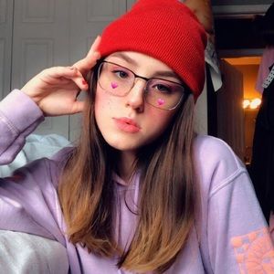 Meet your Posher, Savannah